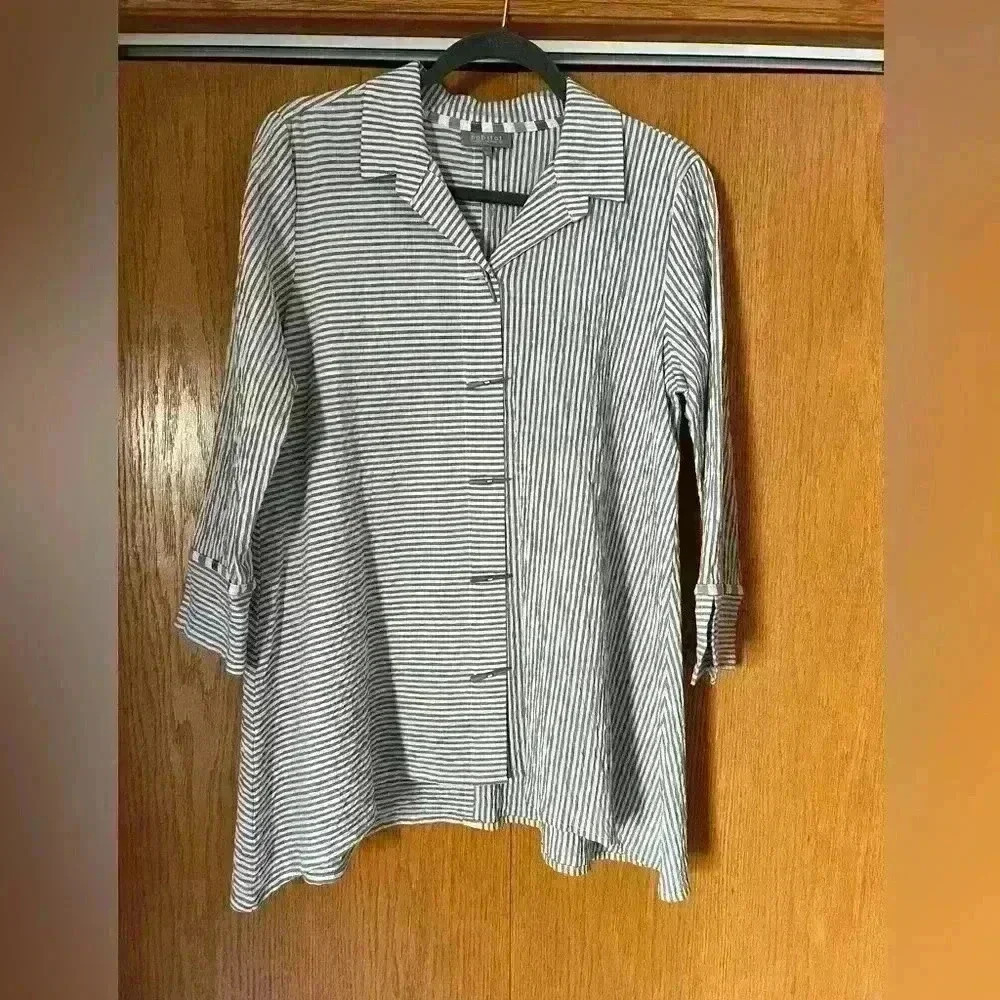 Habitat Asymmetric button down tunic top S